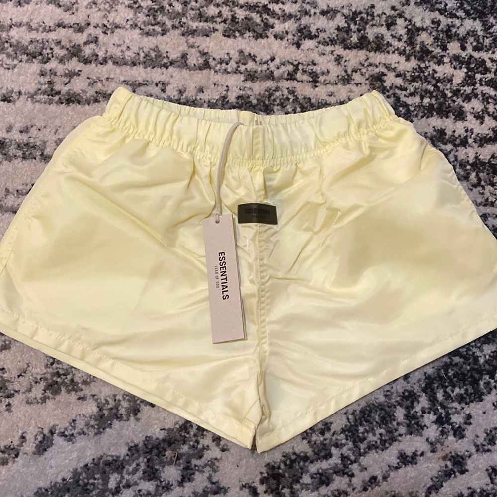 Fear of God Essentials Nylon Running Shorts size XS